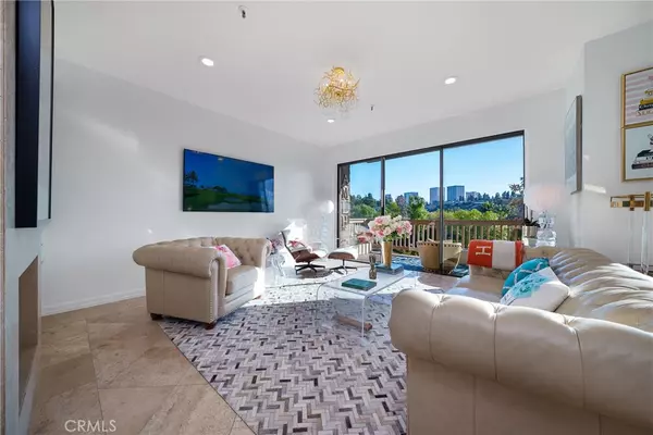 Newport Beach, CA 92660,67 Sea Island DR