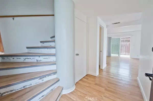 San Clemente, CA 92672,219 Avenida Granada