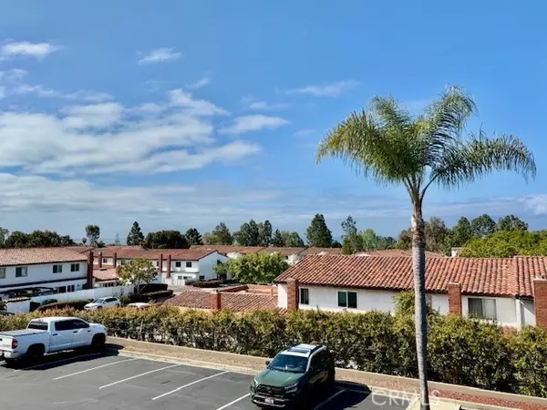 San Clemente, CA 92672,3551 Camino Mira Costa #C