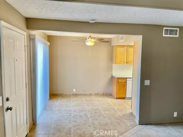 La Quinta, CA 92253,51080 Eisenhower #25