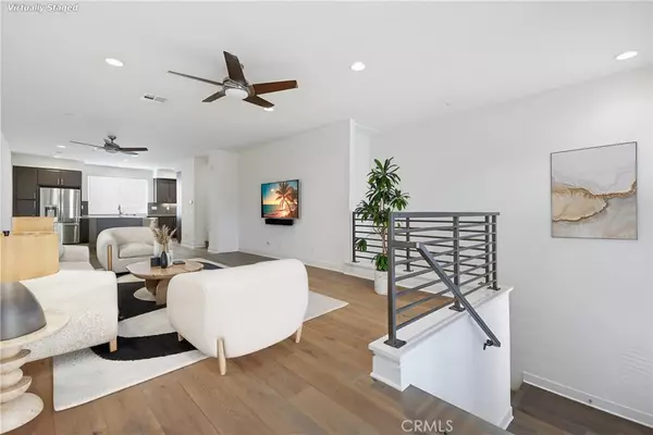 Irvine, CA 92612,75 Lennox