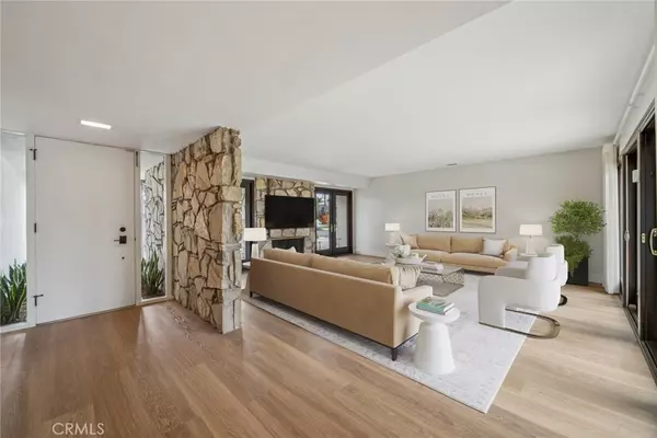 Newport Beach, CA 92660,1700 Candlestick