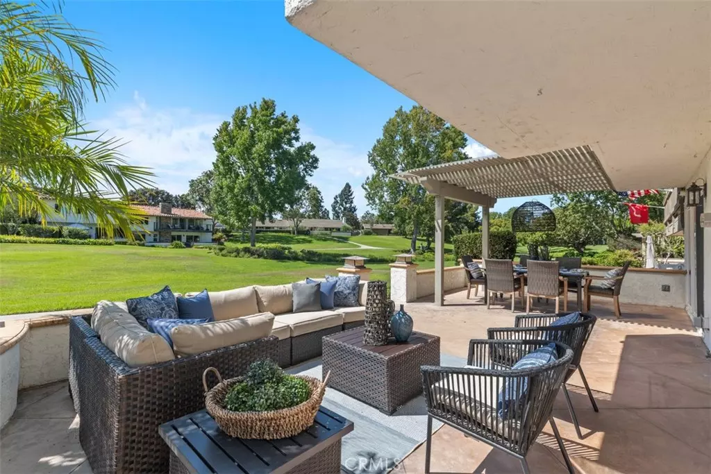 Newport Beach, CA 92660,525 Vista Flora