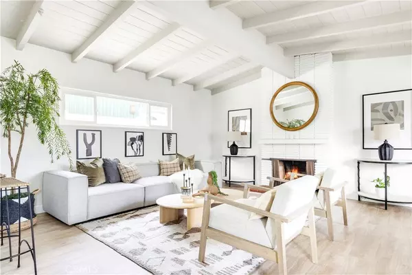 Newport Beach, CA 92663,130 43rd