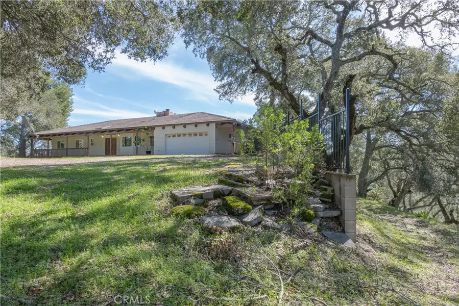 6780 Esmeralda LN, Templeton, CA 93465