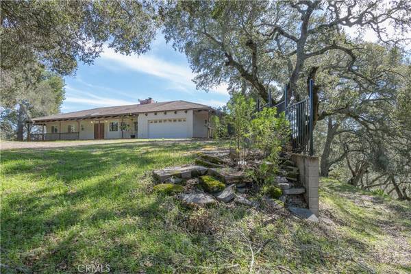 6780 Esmeralda LN, Templeton, CA 93465