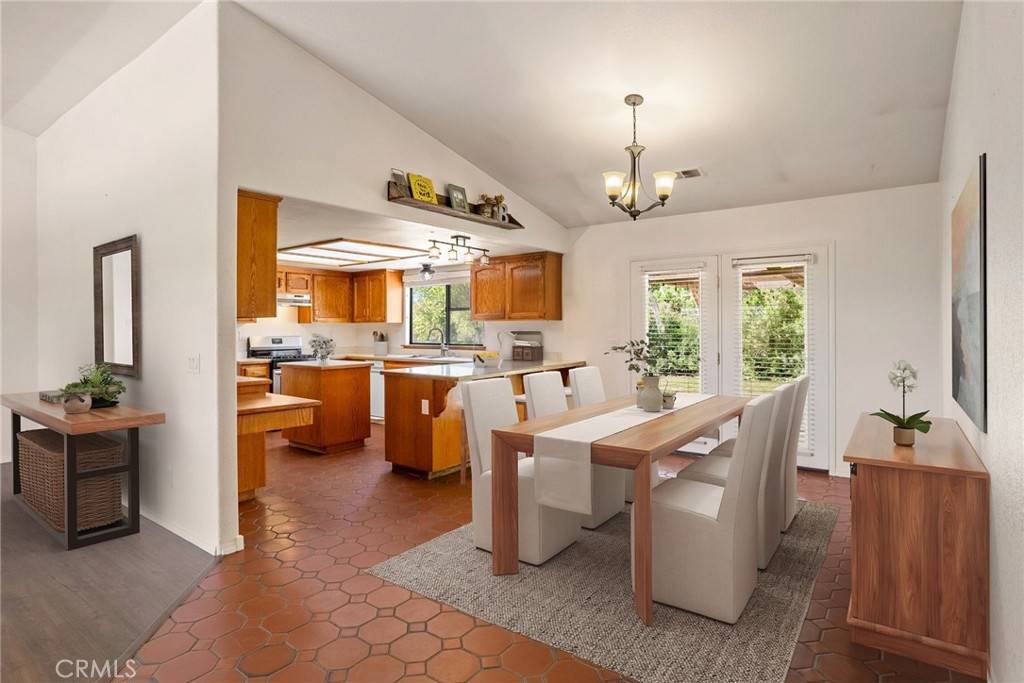 1375 Grana PL, San Miguel, CA 93451