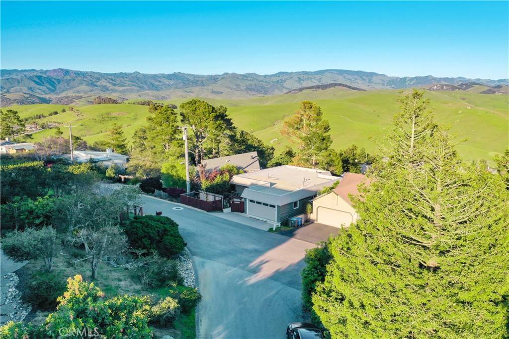 Cambria, CA 93428,1710 Pineridge DR