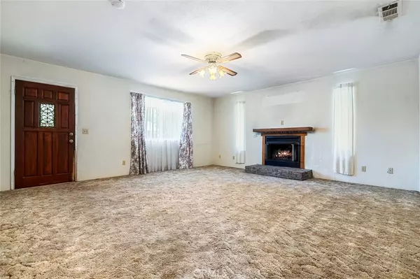 Coalinga, CA 93210,326 -326 1/2 Jefferson ST