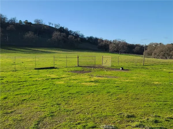 Paso Robles, CA 93446,9308 Chimney Rock RD