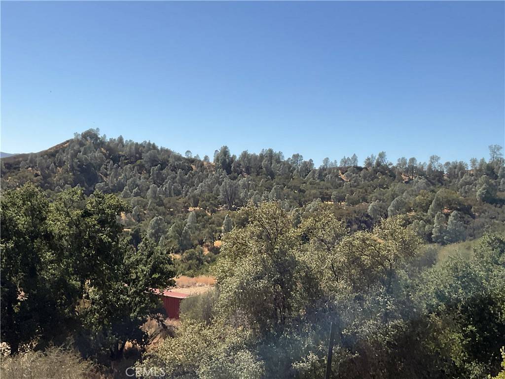 76368 Bryson Hesperia RD, Bradley, CA 93426