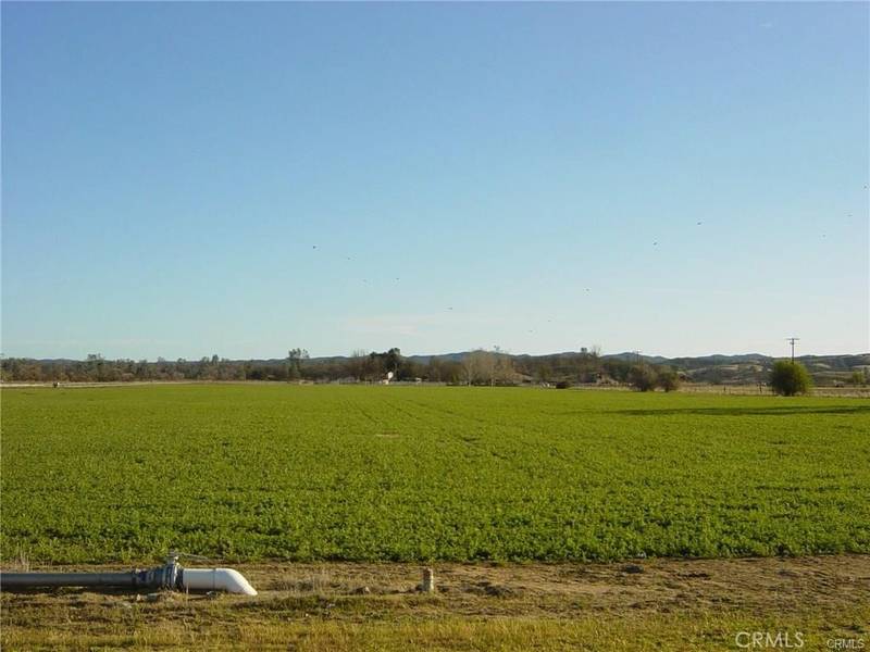 6675 Ca-229, Creston, CA 93432