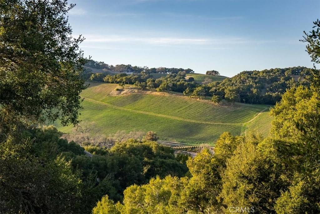 Atascadero, CA 93422,8850 San Gregorio RD