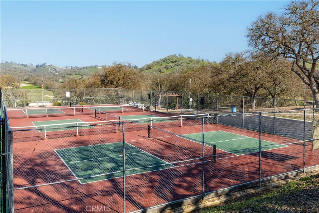 Paso Robles, CA 93446,1670 Southfork PL