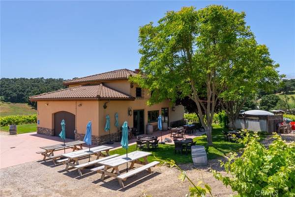 Paso Robles, CA 93446,3000 Oakdale RD