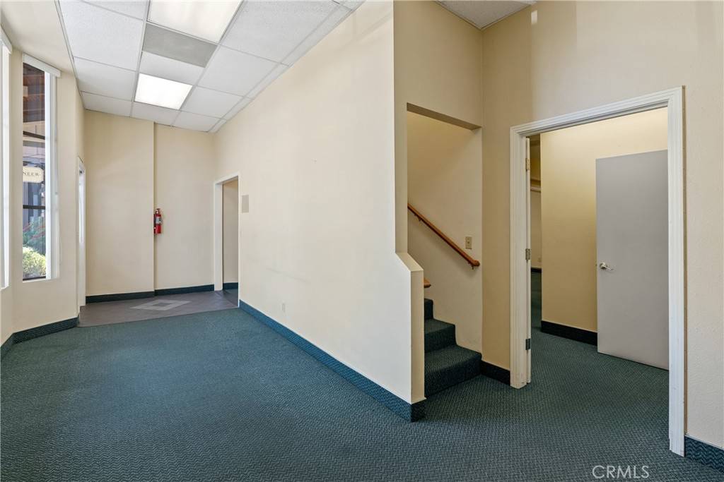 Paso Robles, CA 93446,935 Riverside AVE #2