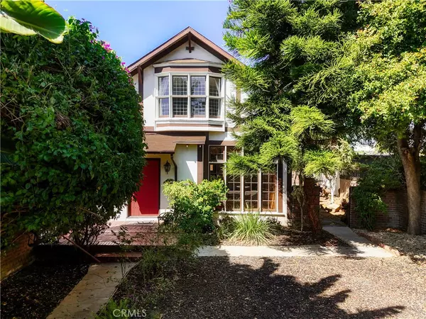 2749 E 17th ST, Oakland, CA 94601