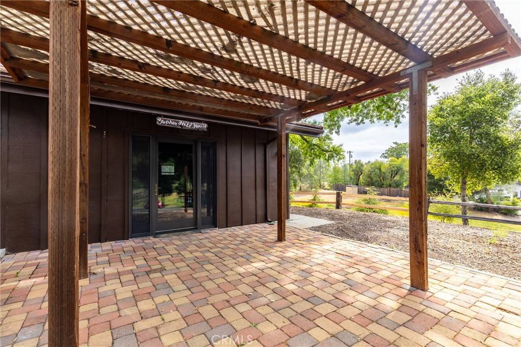 Atascadero, CA 93422,11705 Atascadero RD