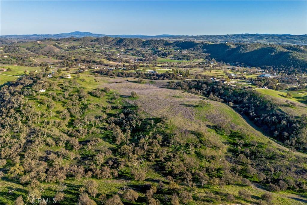 930 Windwood RD, Paso Robles, CA 93446