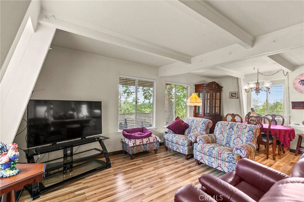 Templeton, CA 93465,335 Crum RD