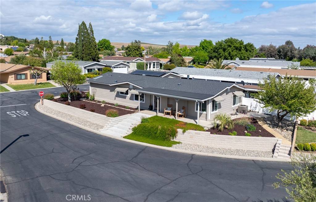 Paso Robles, CA 93446,328 Lark DR