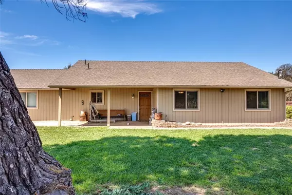 Paso Robles, CA 93446,415 Whitley Gardens DR