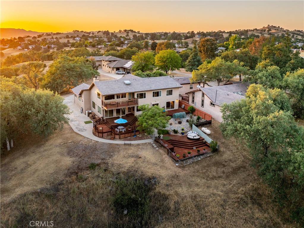 Paso Robles, CA 93446,5145 Northfork PL