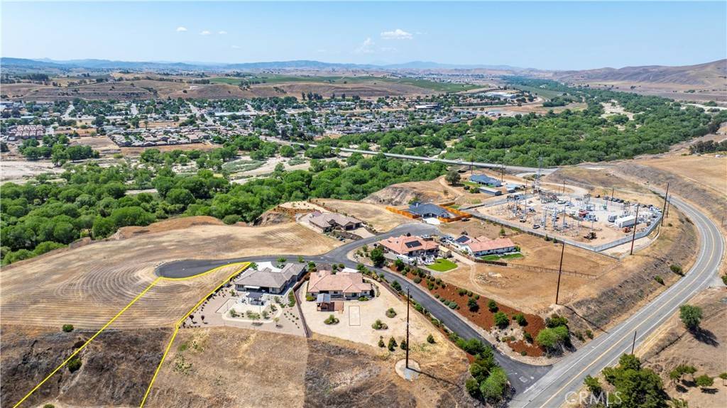 13040 River Bluffs (Lot 8) LN, San Miguel, CA 93451