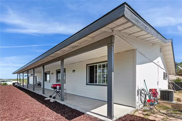 Creston, CA 93432,3770 Blue Ridge RD