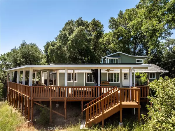 5525 Whispering Pines LN, Paso Robles, CA 93446