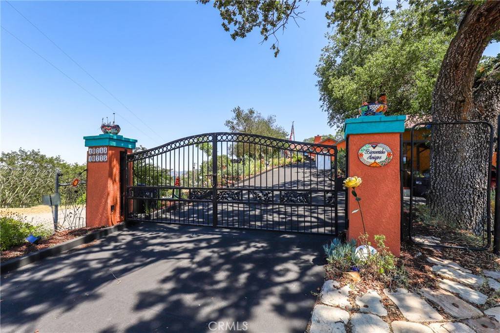 10755 Santa Ana RD, Atascadero, CA 93422