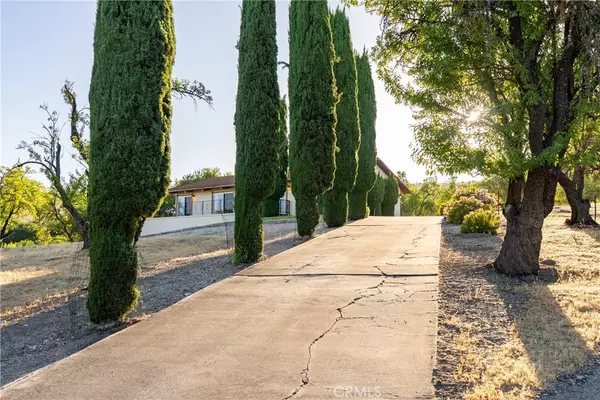 Paso Robles, CA 93446,87 Hilltop DR