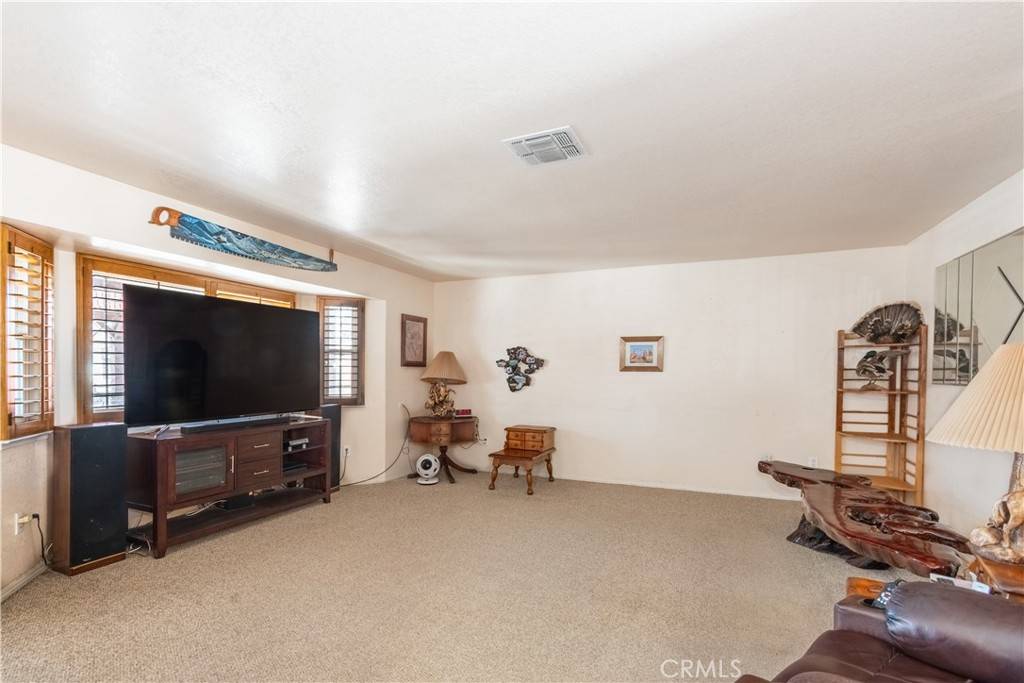 Paso Robles, CA 93446,805 Hogan PL