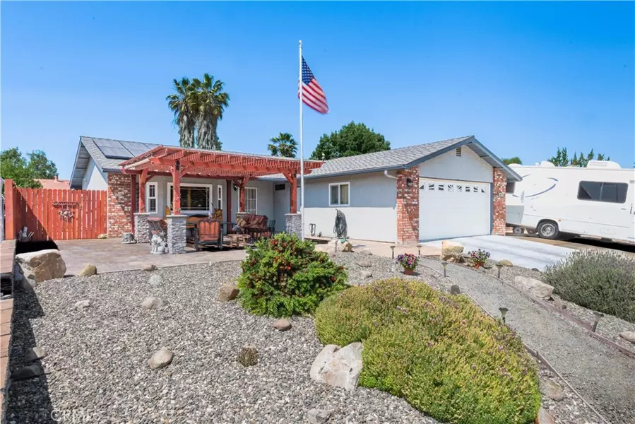 805 Hogan PL, Paso Robles, CA 93446