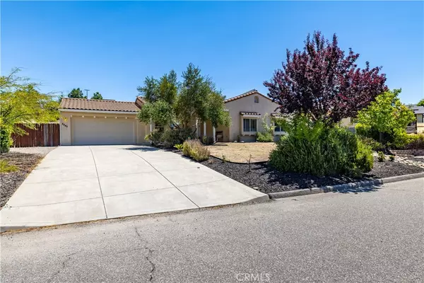 Paso Robles, CA 93446,2245 Holly DR