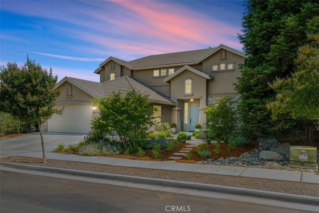 1060 Sleepy Hollow RD, Paso Robles, CA 93446
