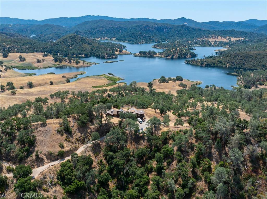 4755 Las Pilitas RD, Santa Margarita, CA 93453