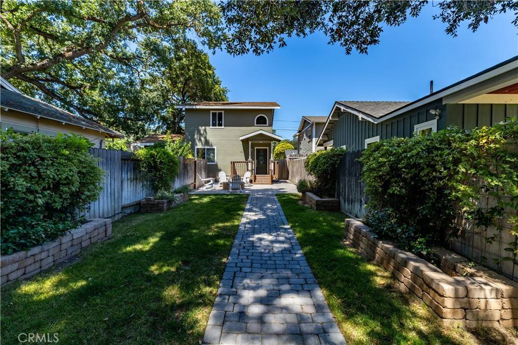 1929 Oak ST, Paso Robles, CA 93446