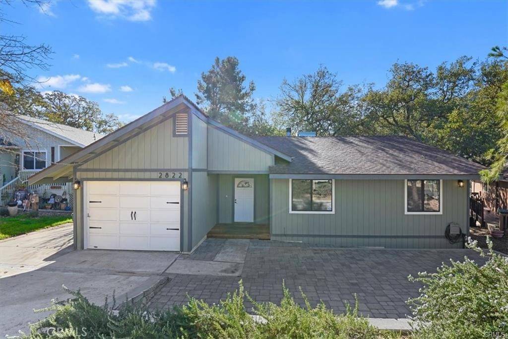 2822 Black Horse LN, Paso Robles, CA 93446