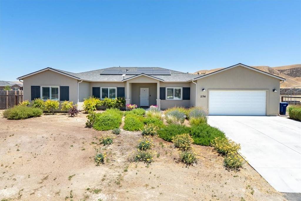 256 Archer CIR, Shandon, CA 93461