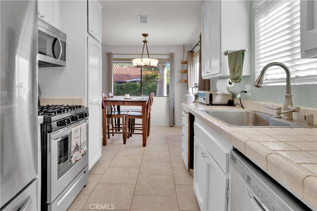 Paso Robles, CA 93446,139 Flag WAY #C