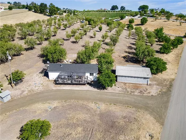 Templeton, CA 93465,990 Akron RD