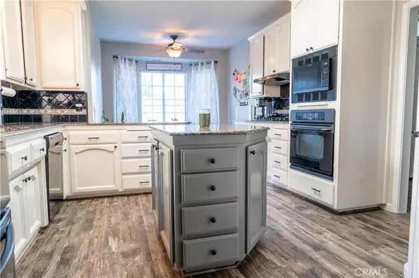 Visalia, CA 93292,1430 E Laura CT