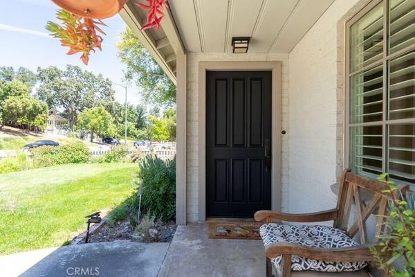 Paso Robles, CA 93446,144 12th ST