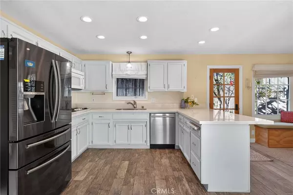 Paso Robles, CA 93446,144 12th ST