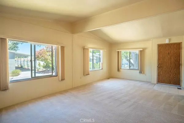 Paso Robles, CA 93446,12 Via Santa Barbara #12