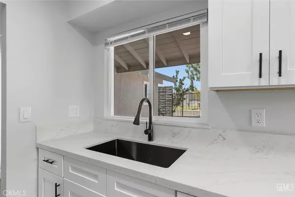 Bakersfield, CA 93309,4317 Keith WAY