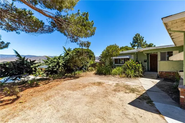San Luis Obispo, CA 93405,299 Hermosa WAY