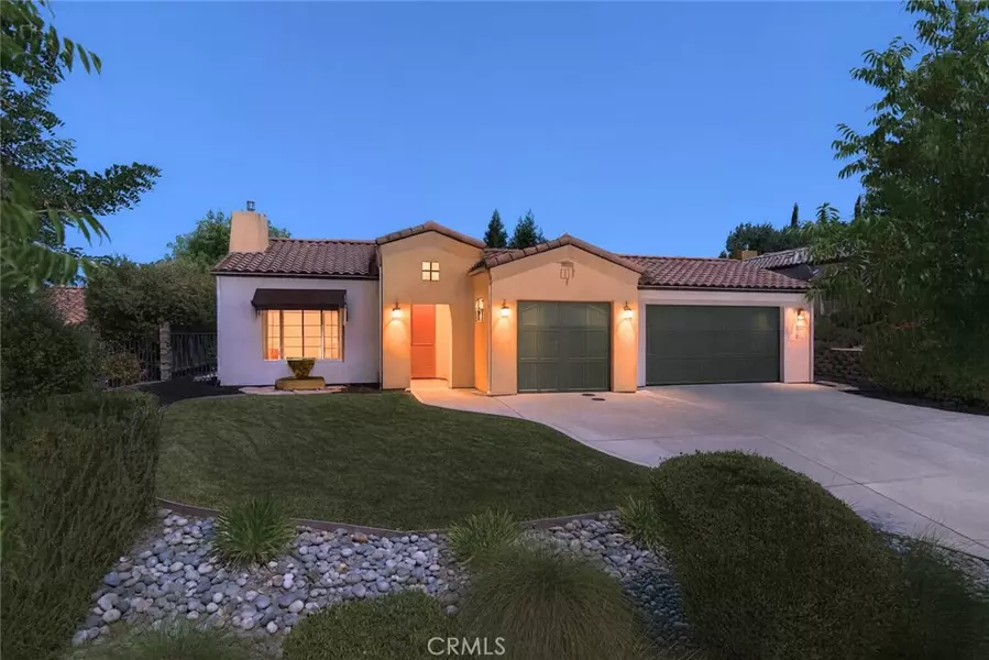 959 Vista Cerro DR, Paso Robles, CA 93446