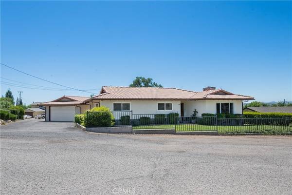 726 N Trigo Ln, Paso Robles, CA 93446